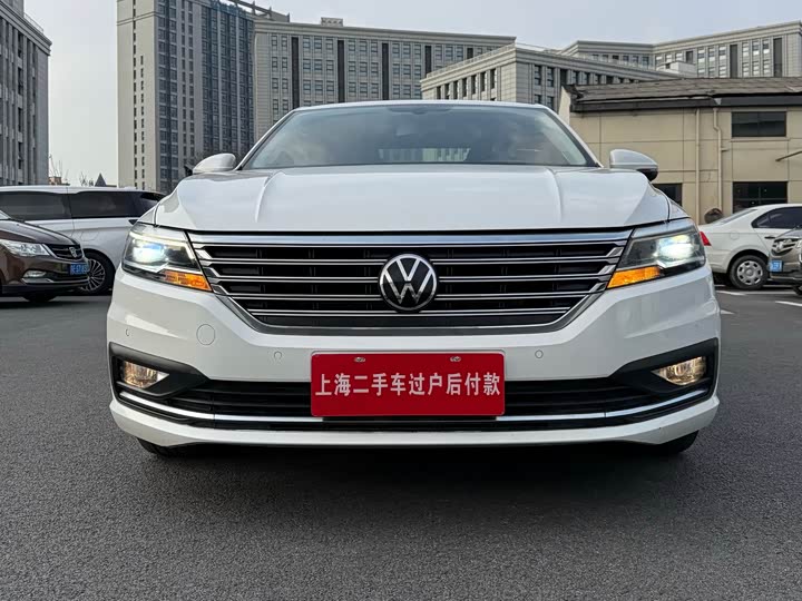 Lavida 2022 280TSI DSG Deluxe Edition