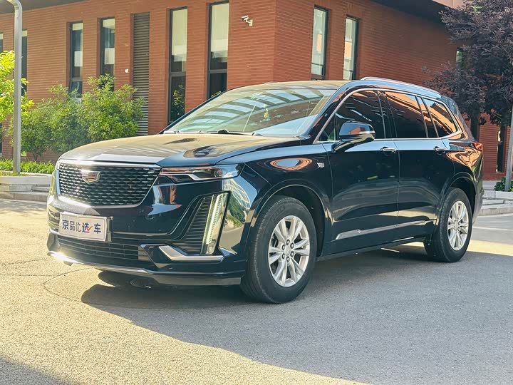 Cadillac XT6 2021 2.0T six-seat four-wheel drive stylish model