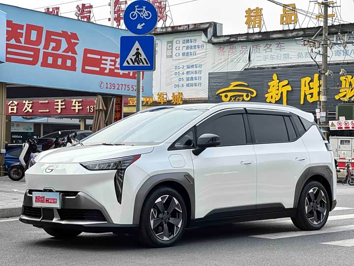 AION Y 2022 70 Smart Leading Edition LFP