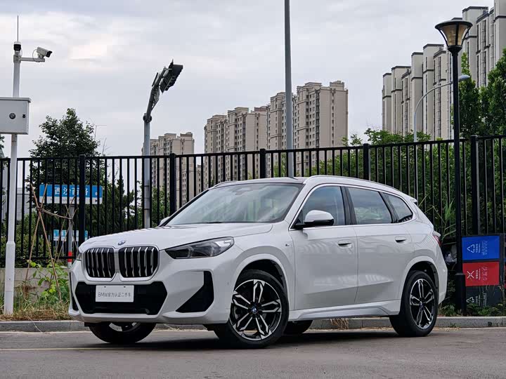 BMW X1 2023 sDrive25Li X design package