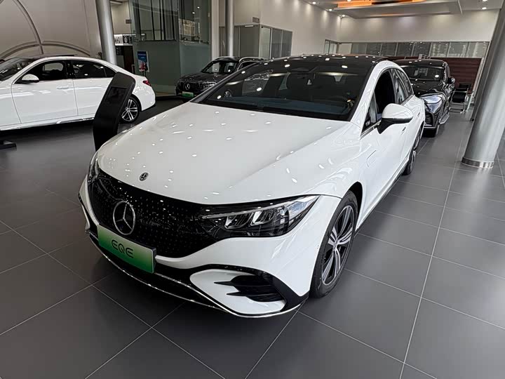 Mercedes-BenzEQE 2025 Model 500 4MATIC Pioneer Edition