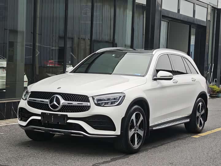 Mercedes-BenzGLC 2022 Model Facelift Three GLC 260 L 4MATIC Dynamic Model