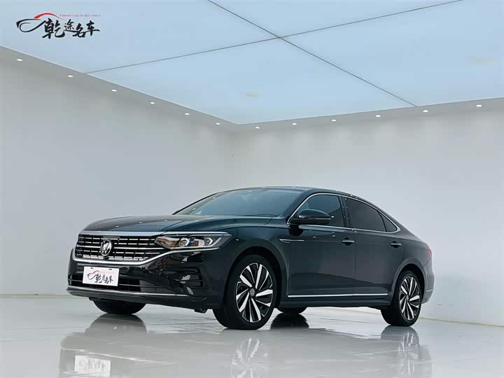 Passat 2023 Facelift 380TSI Luxury