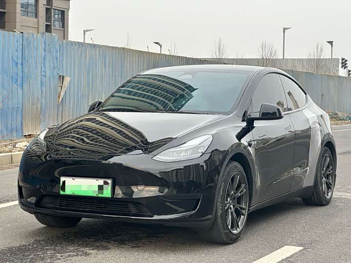 Model Y 2023 rear-wheel drive version