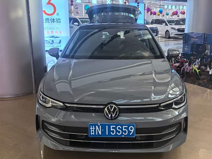 Golf 2025 Model 300TSI Pro