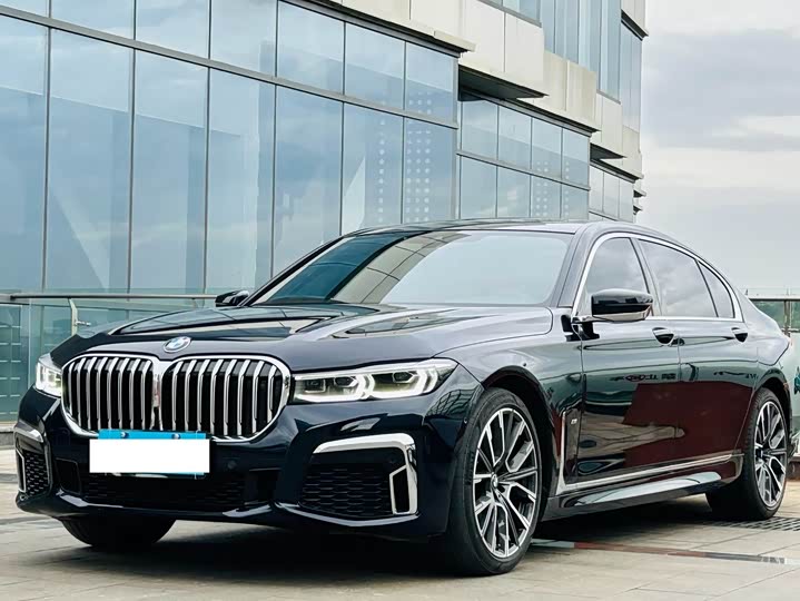 BMW 7 Series 2021 740Li Leading M Sports Package