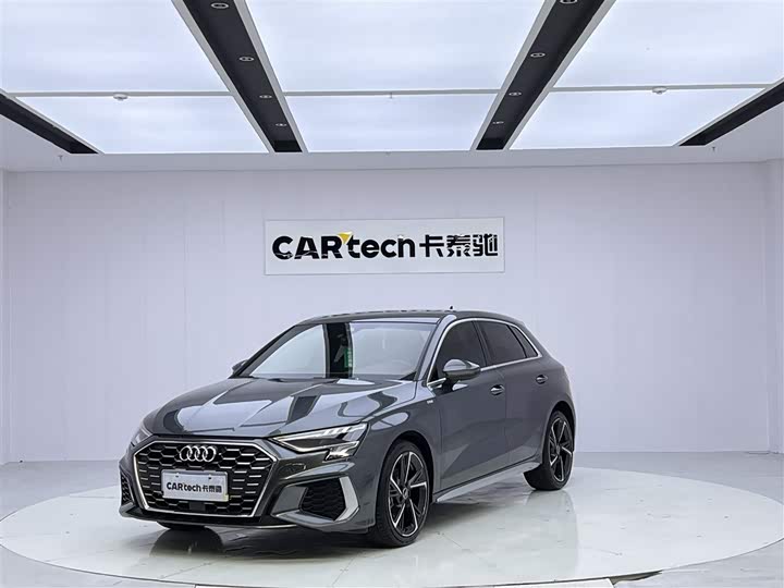 Audi A3 2024 Sportback 35 TFSI stylish and sporty