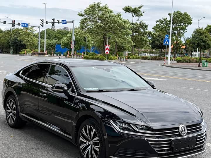 FAW-Volkswagen CC 2020 330TSI Charming Edition National VI