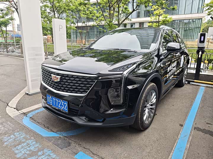 Cadillac XT4 2024 Model 28T 2WD LuxuryModel