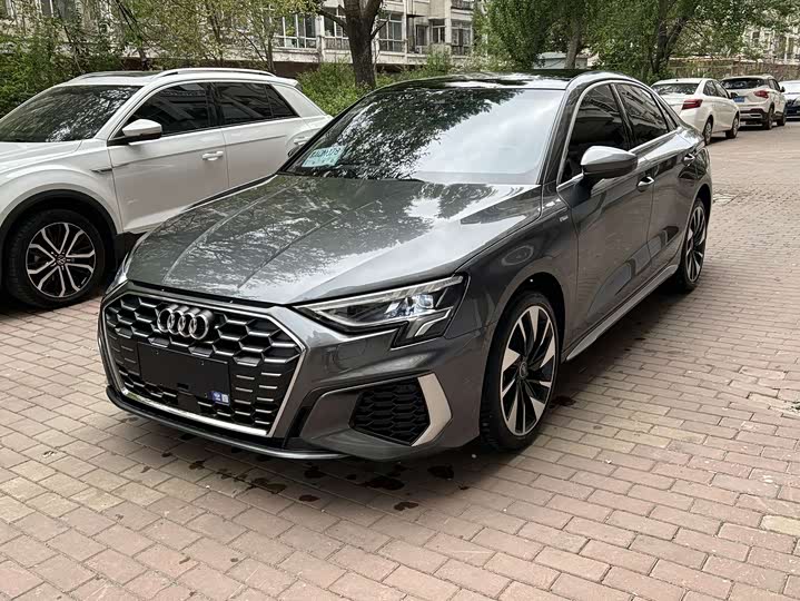 Audi A3 2024 A3L Limousine 35 TFSI Fashionable and Sporty