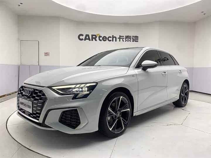 Audi A3 2024 Sportback 35 TFSI stylish and sporty