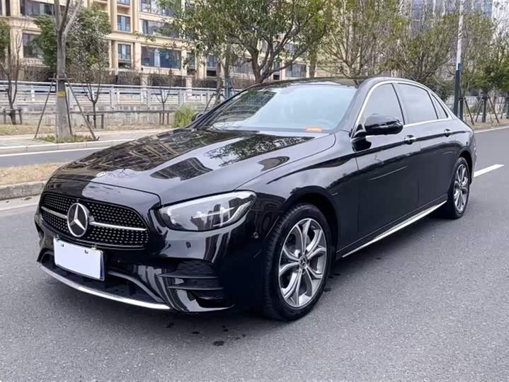 Mercedes-Benz E-Class 2021 E 300 L Sporty and Fashionable