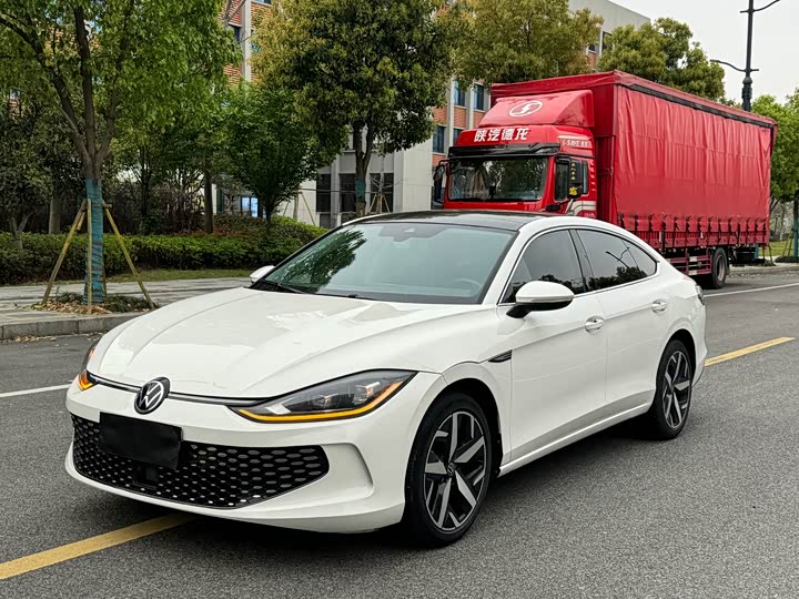 Lamando 2023 Model LamandoL 280TSI DSG Cool Edition