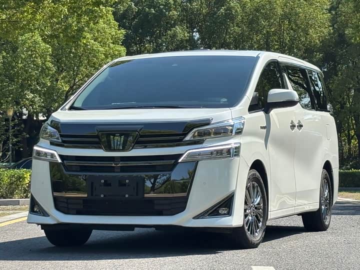 Vellfire 2023 Model Crown Hybrid 2.5L HVPremium Edition