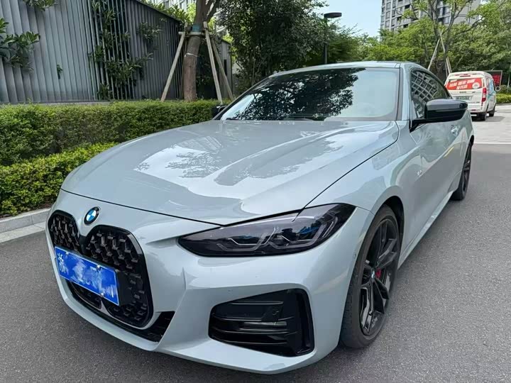BMW4 Series 2024 Model 425i M Sports Package