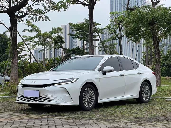 Camry 2024 2.0GVP Luxury Edition