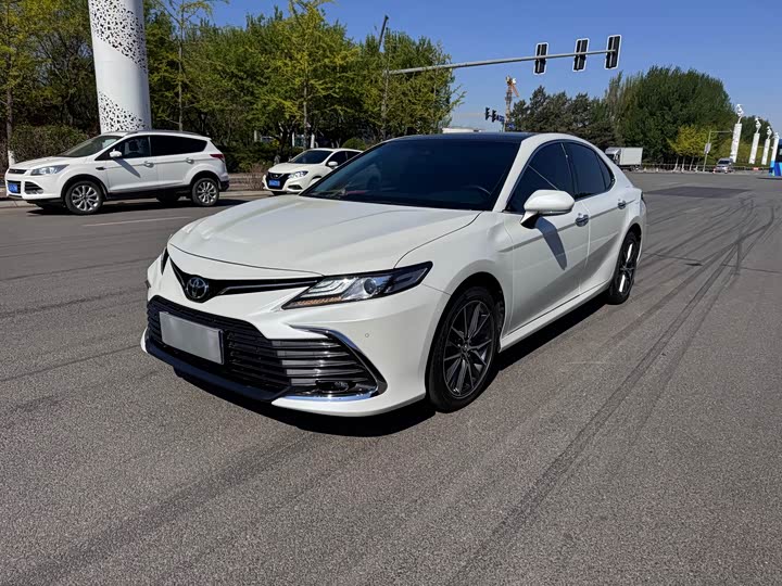 Camry 2023 2.5G Luxury Edition