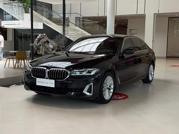 BMW5 Series 2021 Model 525Li Luxury Package