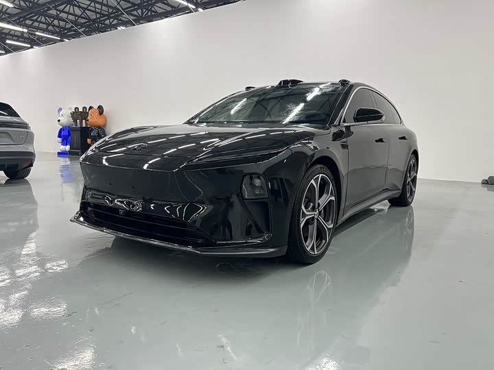 NIO ET5T 2024 model 75kWh Touring