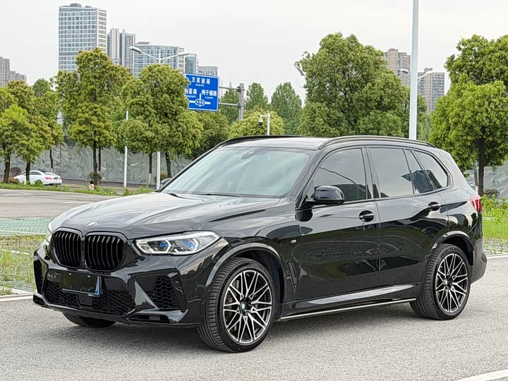 BMWX5(Imported) 2022 Model xDrive40i M Sports Package