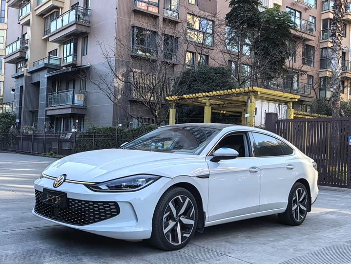 Lingdu 2022 Lingdu L 280TSI DSG Hot Edition