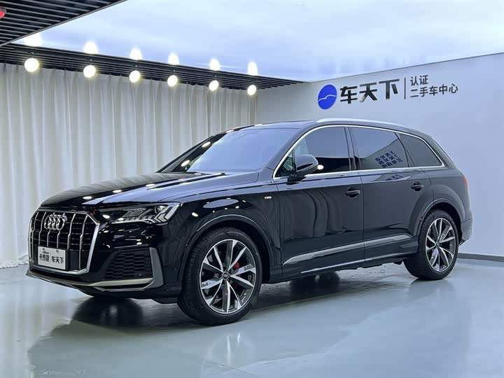 Audi Q7 2022 55 TFSI quattro S line sports