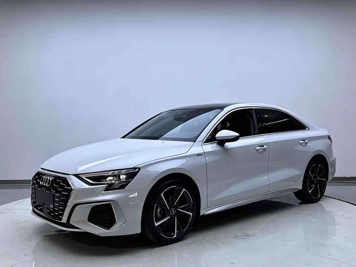 Audi A3 2022 A3L Limousine 35 TFSI luxury sports model