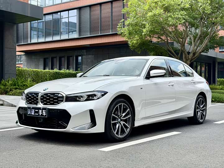 BMW 3 Series 2026 325Li M Sports Package