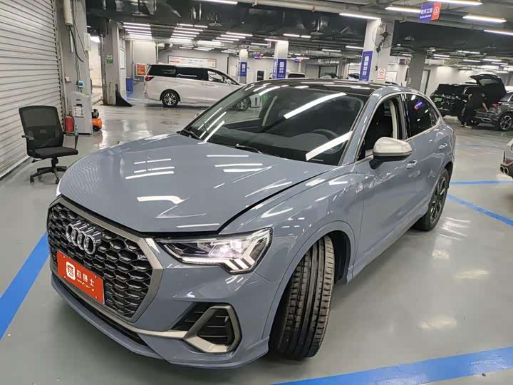 Audi Q3 Sportback 2022 40 TFSI RS Kit Burning Speed ΓÇïΓÇïType