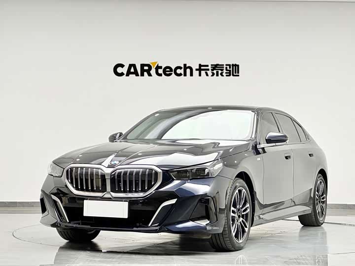 BMW 5 Series 2024 530Li Leading M Sports Package