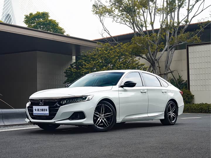 Accord 2022 260TURBO Magic Night Premium Edition