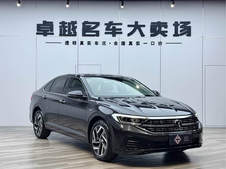 Sagitar 2023 300TSI DSG Beyond Edition