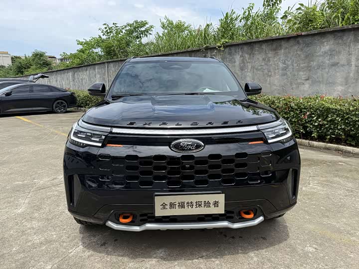 Explorer 2025 2.3T EcoBoost Kunlun Travel Edition 5-seater