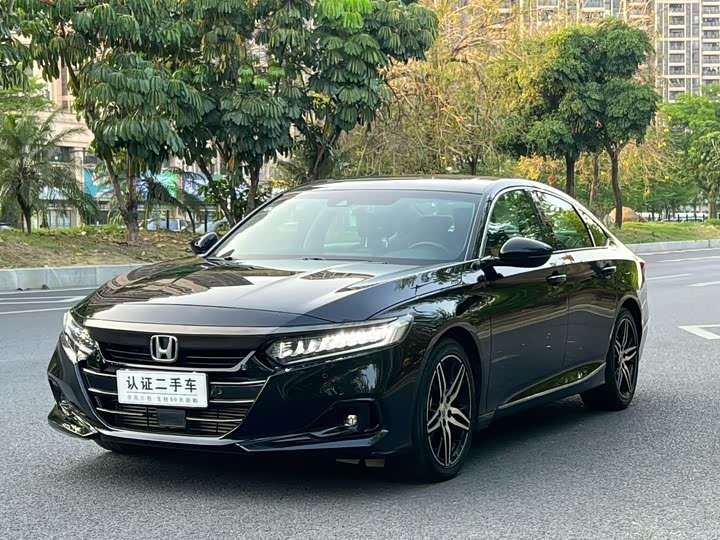 Accord 2022 260TURBO Magic Night Premium Edition