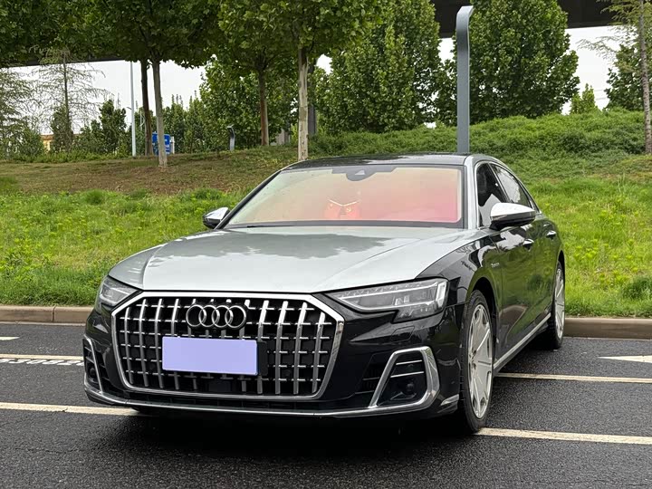Audi A8 2023 A8L 50 TFSI quattro Premium Selection