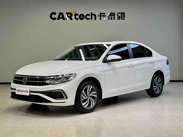 Volkswagen Bora 2025 Facelift 200TSI DSG Joy Navigation