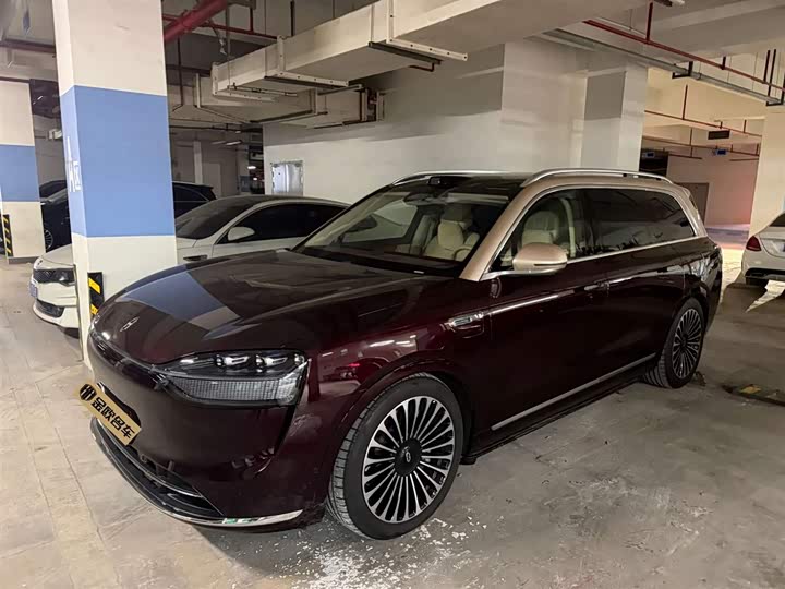 Wenjie M9 2025 extended range Ultra version 52kWh 6-seater version (192-line lidar)