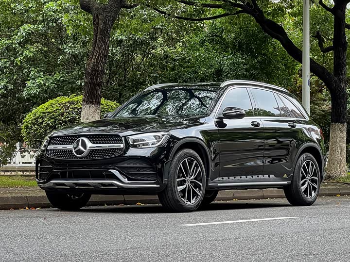 Mercedes-Benz GLC 2022 GLC 260 L 4MATIC luxury model