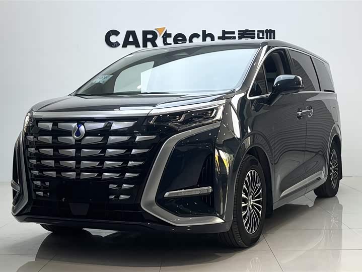 Denza D9 2022 DM-i 970 4WD Prestige Edition