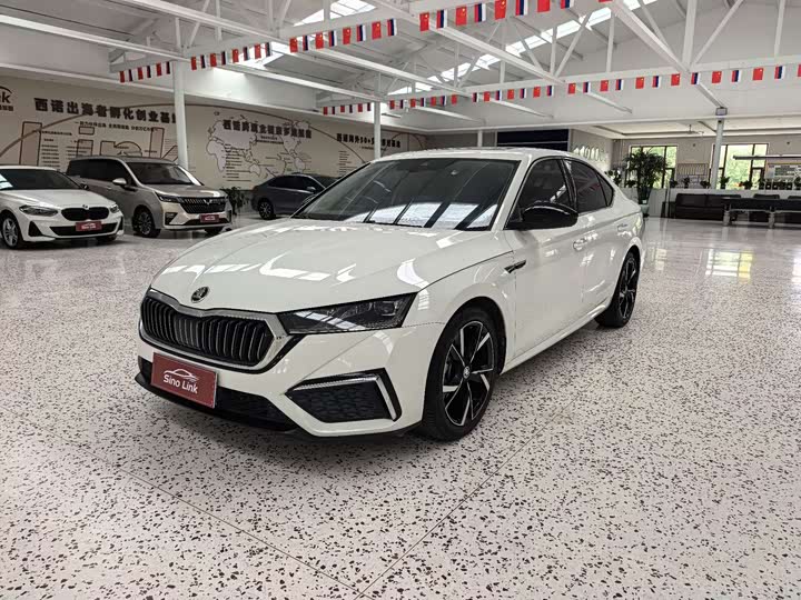 Octavia 2022 PRO TSI280 Luxury Edition