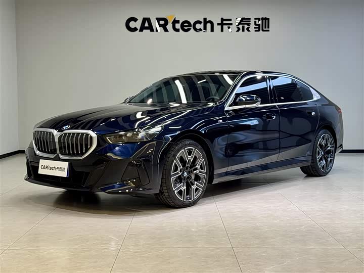BMW 530Li 2025 Exclusive M Sports Package