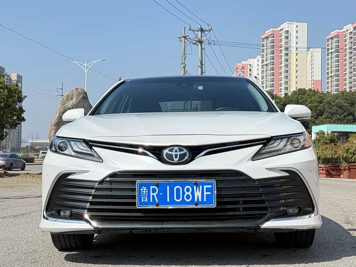 Camry 2021 2.5G Deluxe Edition
