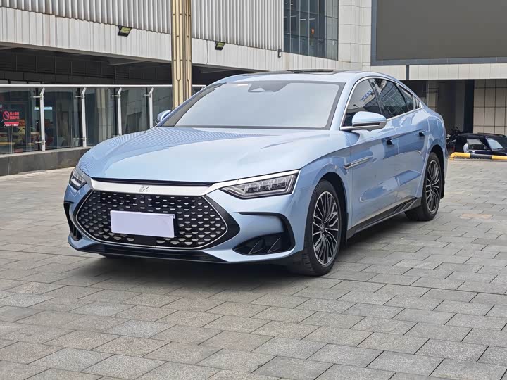 Han 2023 DM-i Champion Edition 121KM Exclusive Type