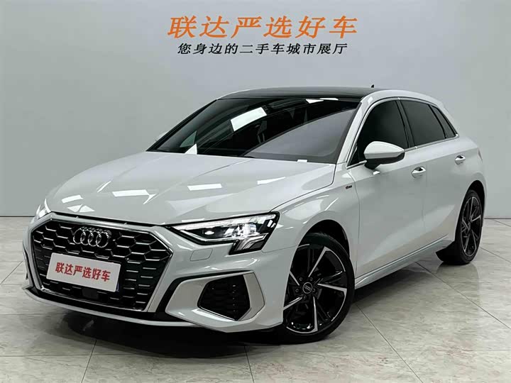Audi A3 2023 facelift Sportback 35 TFSI stylish and sporty