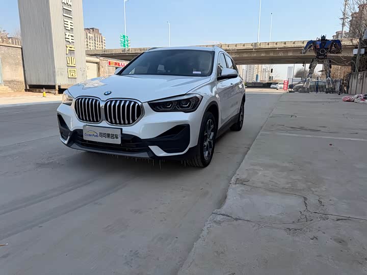 BMW X1 2022 sDrive25Li Leading Model