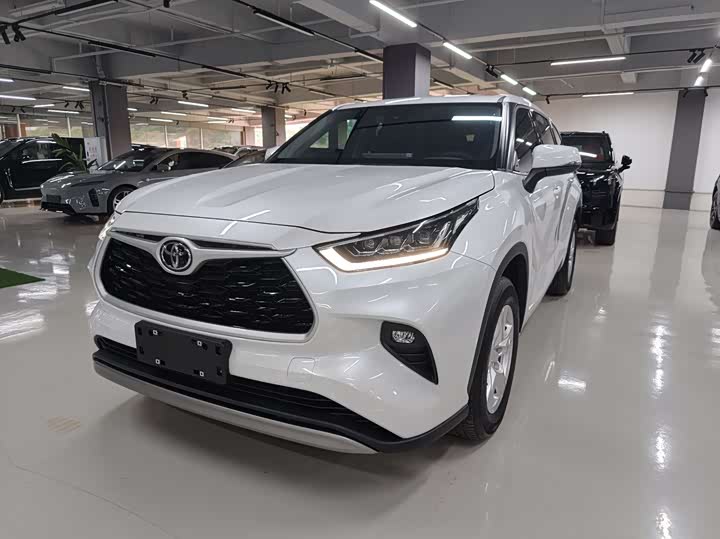 Highlander 2026 2.5L smart electric hybrid dual-engine two-wheel drive elite version 7 seats