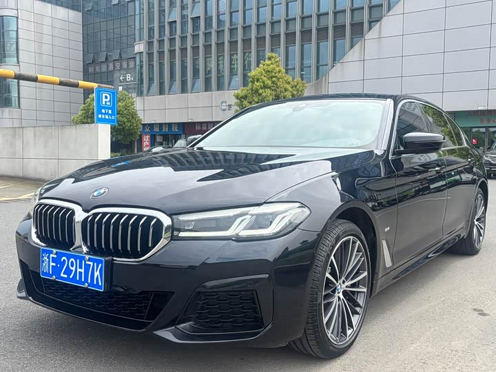 BMW 5 Series 2023 model 530Li leading model M sports package