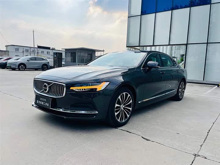 Volvo S90 2024 B5 Zhiyi Deluxe Edition