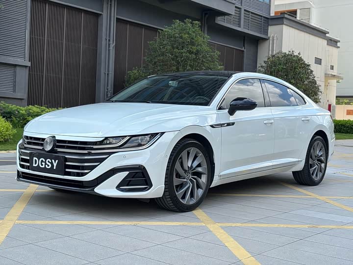 FAW-Volkswagen CC 2021 380TSI eye-catching version