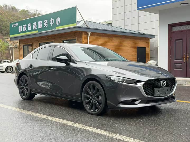 Mazda3 Angkesela 2023 2.0L Automatic Premium Edition